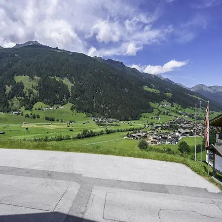 Neustift Near Stubai Lift, Cleaning Included Apartment