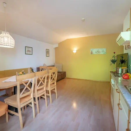 Neustift Near Stubai Lift, Cleaning Included Apartment *